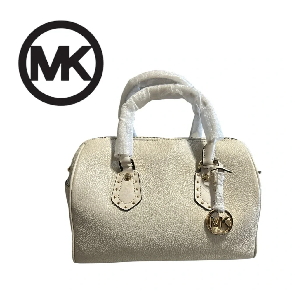 Michael Kors Large Pebbled Ecru Leather Aria Satchel - Picture 3 of 6